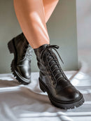 Coturno Yasmin Preto