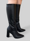 Bota Longa Carol em Couro Preto