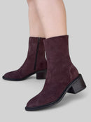 Bota Gabriela em Camurça Vinho