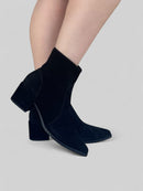Bota Elisa em Camurça Preto