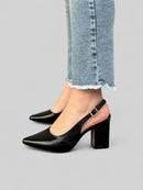 Scarpin Diana em Couro Preto