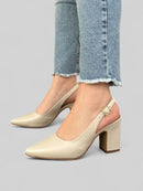 Scarpin Diana em Couro Off White