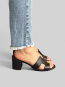 Tamanco Heloisa em Couro Preto