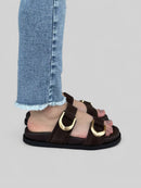 Birken Beatriz em Camurça Café