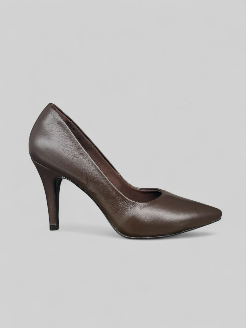 Scarpin Carolina em Couro Marrom