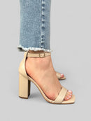 Sandália Gisele em Couro Off White