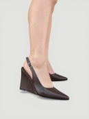 Slingback Vitória em Couro Marrom