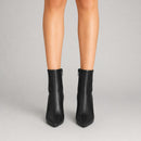 Bota Amanda em Couro Preto